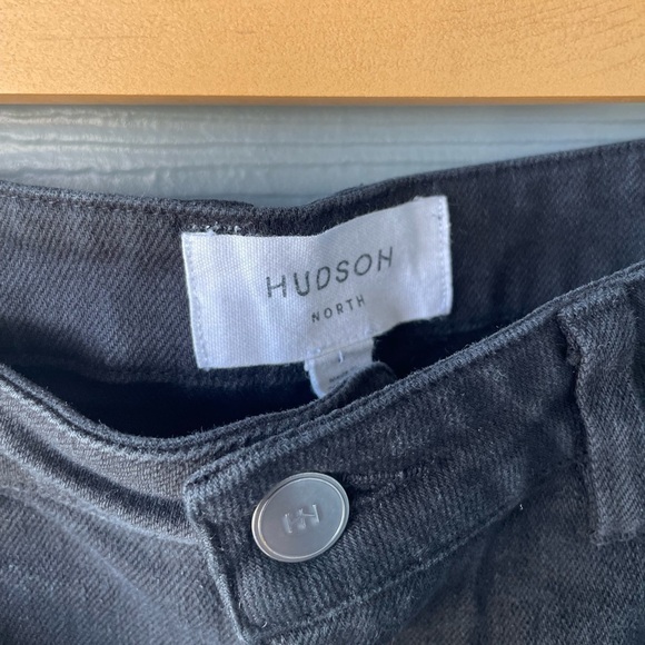 Hudson | North | Black | Wide | Straight Leg Crop | Denim | Jeans | Size 6 - Picture 7 of 16